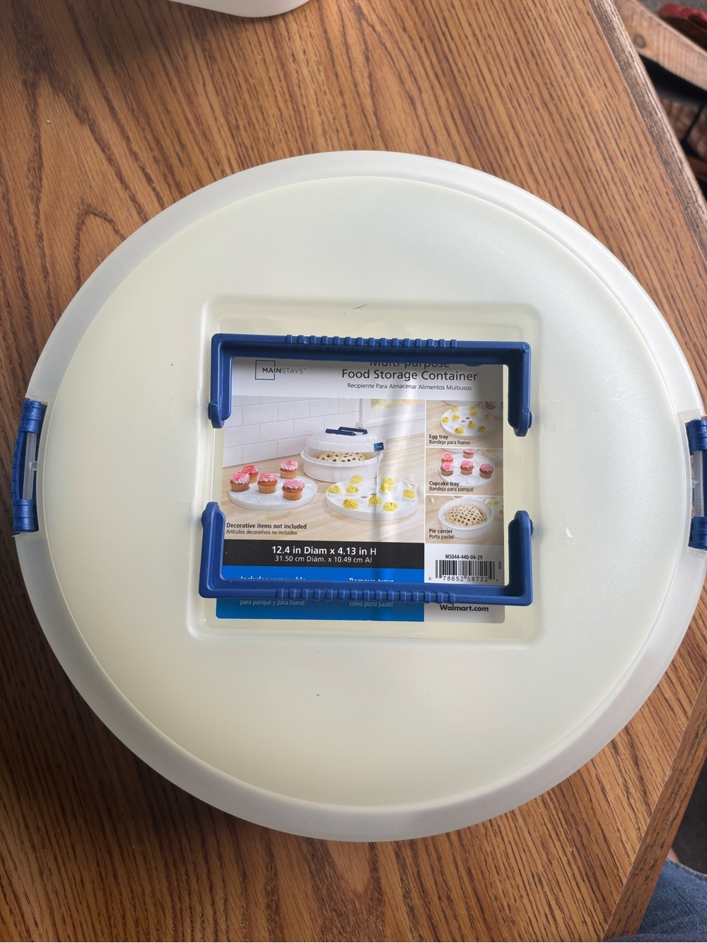 Mainstays White Cake Carrier with Blue Latches